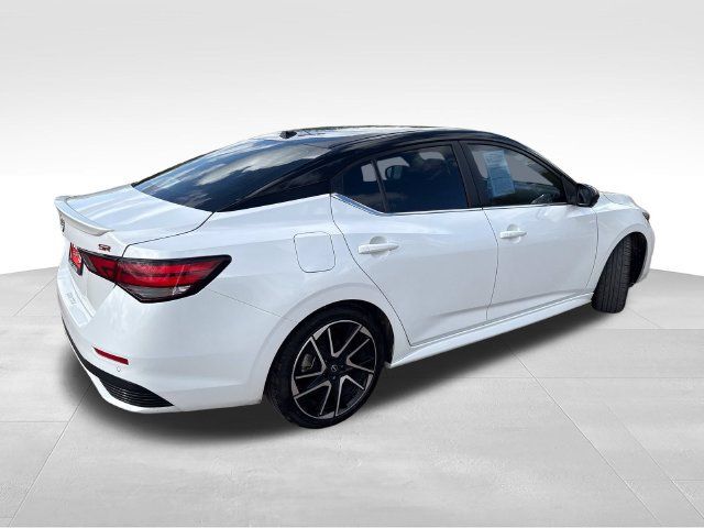 Certified 2024 Nissan Sentra SR w/ SR Premium Package FWD image 8