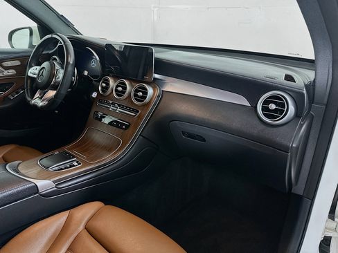 Certified 2022 Mercedes-Benz GLC 43 AMG 4MATIC image 28