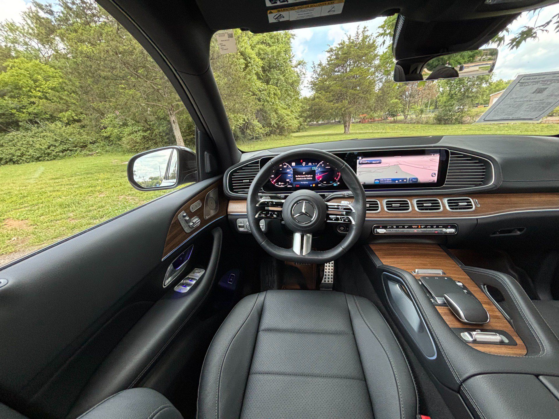 Used 2025 Mercedes-Benz GLS 450 4MATIC w/ AMG Line Exterior image 34