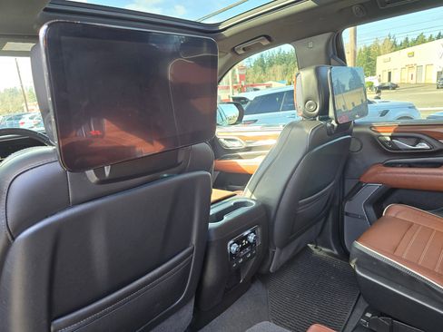 Used 2023 GMC Yukon Denali Ultimate image 22