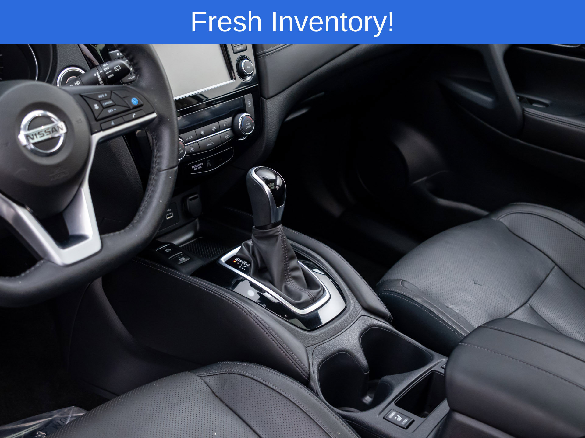 Used 2020 Nissan Rogue SL w/ Premium Package AWD/4WD image 11