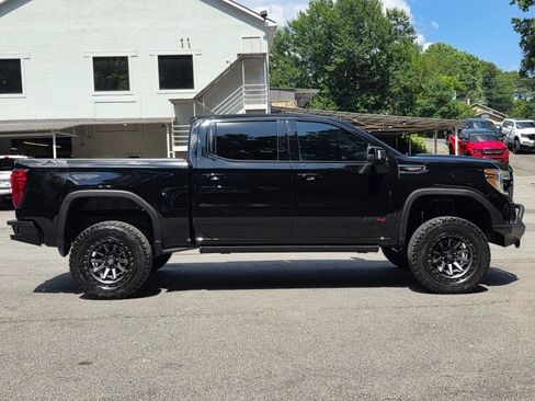 Used 2021 GMC Sierra 1500 AT4 w/ AT4 Premium Package AWD/4WD image 8