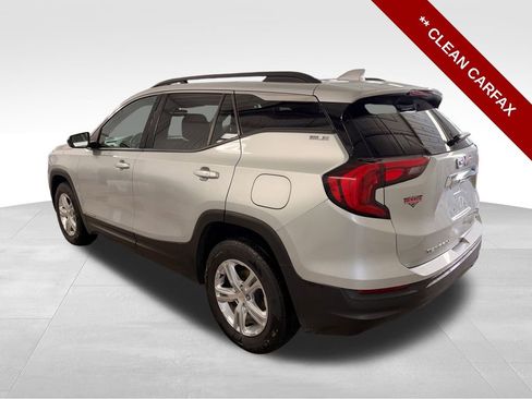 Used 2018 GMC Terrain SLE w/ Driver Convenience Package image 3