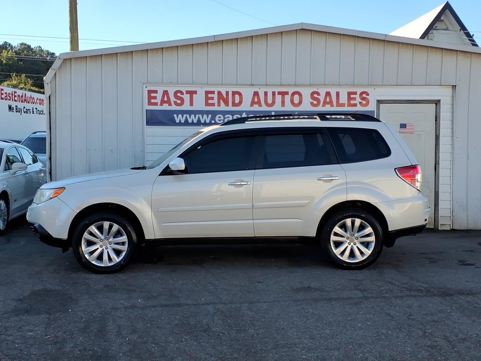 Used 2011 Subaru Forester 2.5X Limited w/ Protection Group 3 AWD/4WD image 2