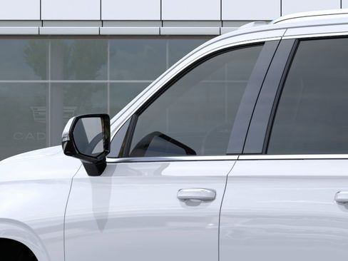 New 2026 Cadillac Escalade ESV Luxury AWD/4WD image 12