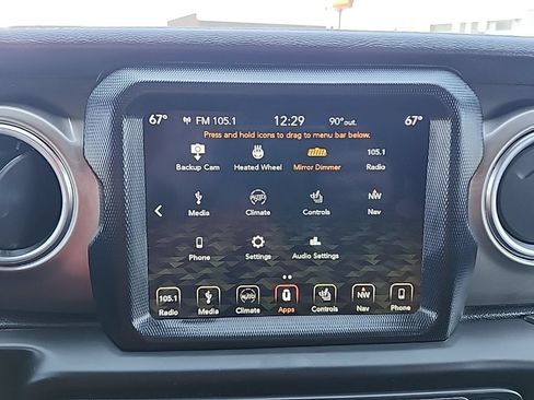Used 2018 Jeep Wrangler Unlimited Sahara AWD/4WD image 41