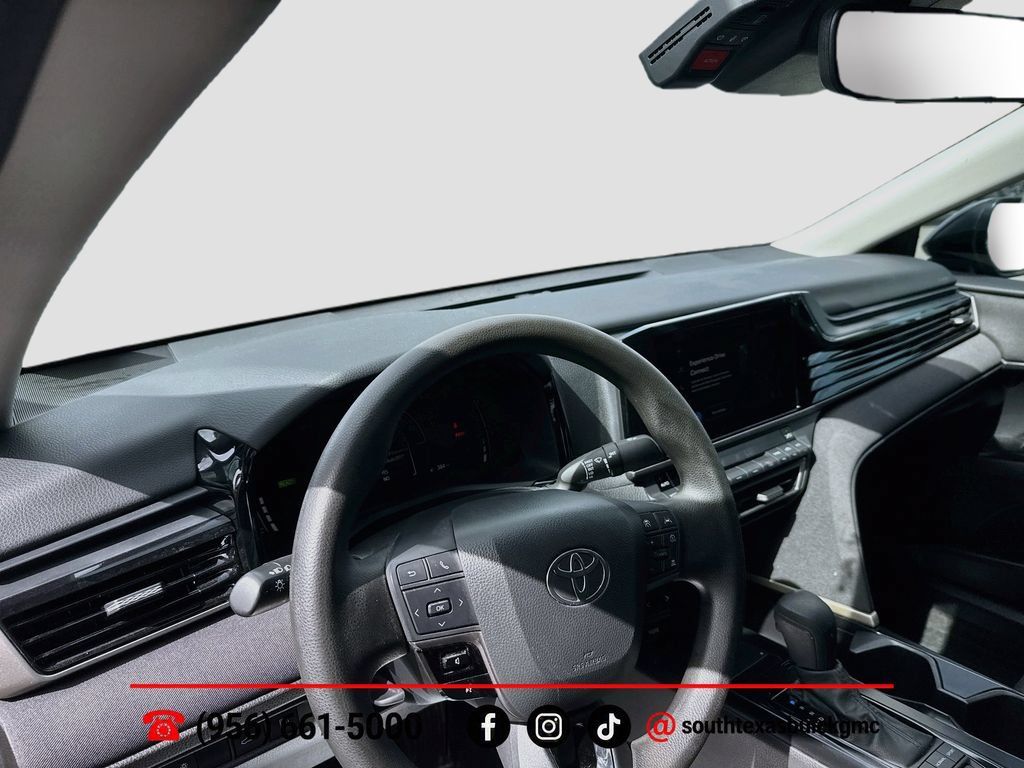 Used 2025 Toyota Camry LE w/ Convenience Package AWD/4WD image 12