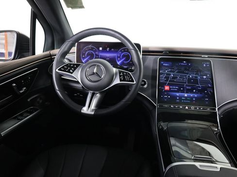 Certified 2025 Mercedes-Benz EQE 350+ 4MATIC SUV w/ AMG Line Exterior Package image 36