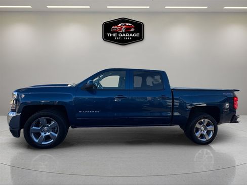Used 2017 Chevrolet Silverado 1500 LT w/ LT Convenience Package image 7