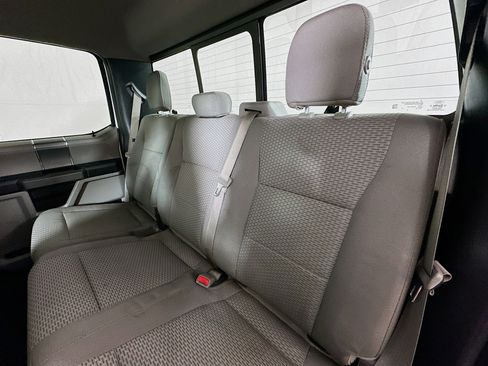 Used 2016 Ford F150 XLT w/ Equipment Group 302A Luxury image 22