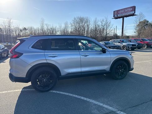 Certified 2024 Honda CR-V Sport image 9