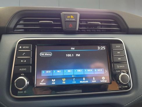 New 2025 Nissan Versa SV w/ Trunk Package image 16