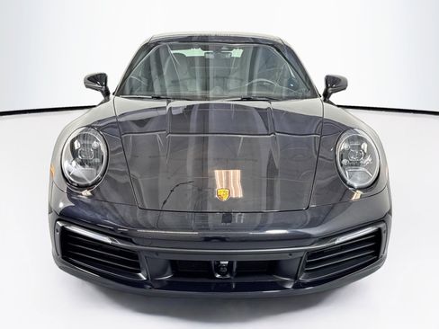 Used 2022 Porsche 911 Carrera image 6