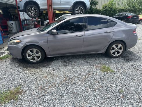 Used 2016 Dodge Dart SXT FWD image 4