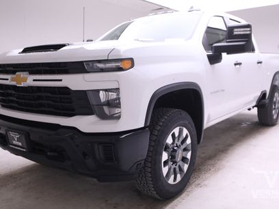 New 2026 Chevrolet Silverado 2500 Custom w/ Custom Value Package