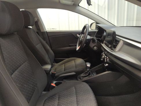 Used 2022 Kia Rio S FWD image 21