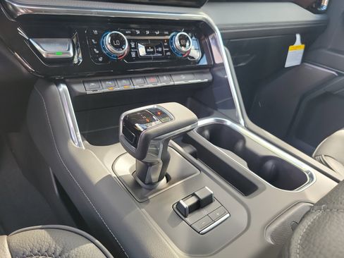 New 2026 GMC Sierra 1500 Denali image 12