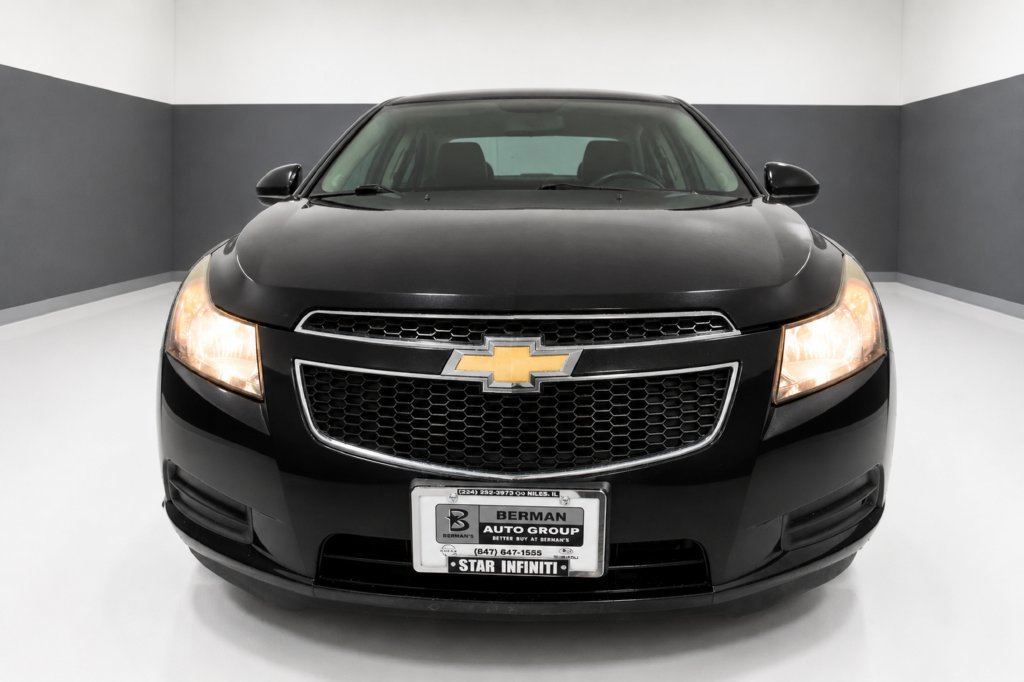 Used 2012 Chevrolet Cruze LT w/ RS Package FWD image 6