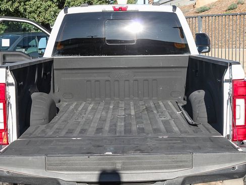 Used 2020 Ford F350 Lariat w/ Lariat Ultimate Package image 33