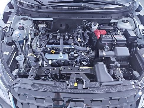 New 2025 Nissan Kicks Play S image 20