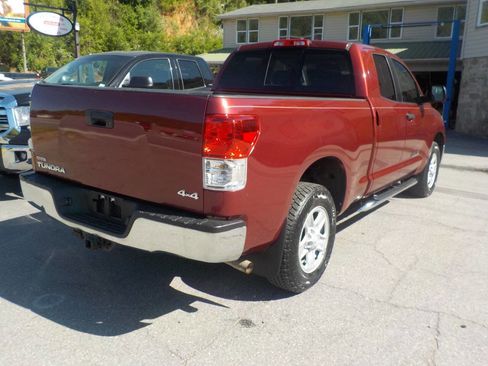 Used 2010 Toyota Tundra 4x4 Double Cab image 6