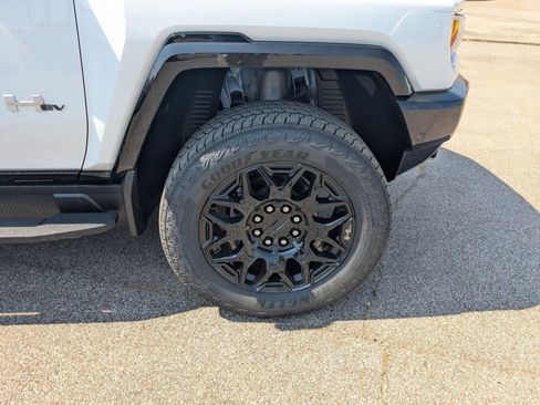 New 2026 GMC Hummer EV SUV image 27