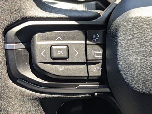 New 2026 Jeep Cherokee Laredo image 23