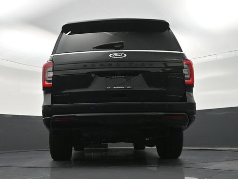 Used 2024 Ford Expedition Max Limited AWD/4WD image 28