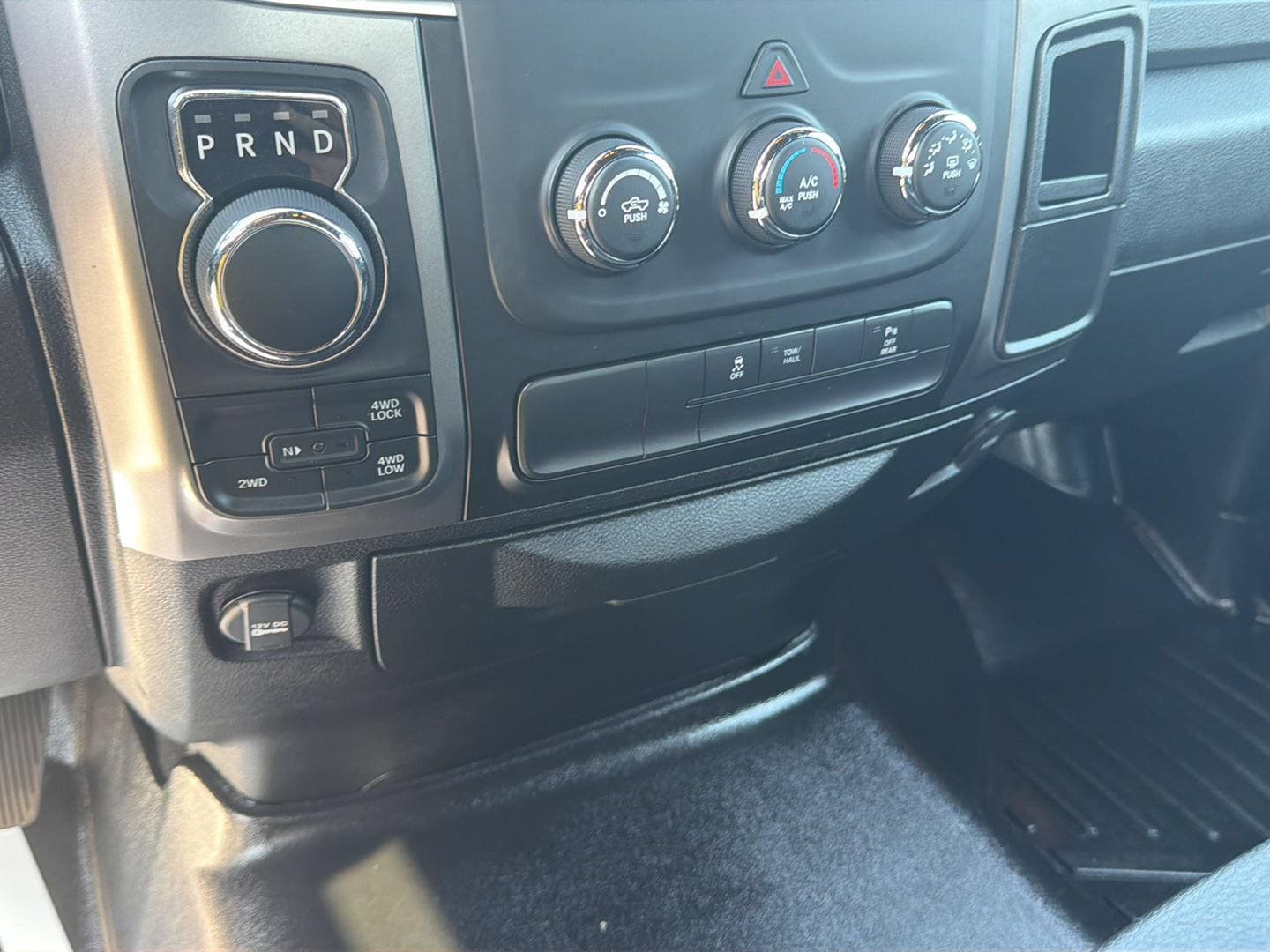 Used 2022 RAM 1500 Warlock AWD/4WD image 20