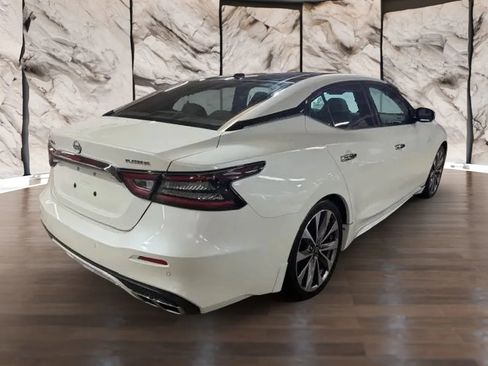 Used 2023 Nissan Maxima Platinum w/ Sport Mat Group FWD image 5