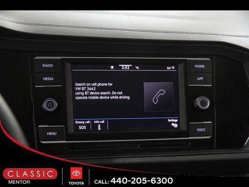 Used 2024 Volkswagen Jetta SE FWD image 10