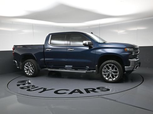 Used 2020 Chevrolet Silverado 1500 LTZ w/ LTZ Plus Package AWD/4WD image 2