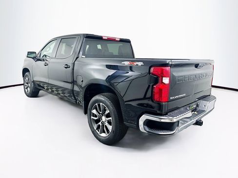 Used 2023 Chevrolet Silverado 1500 LT image 5