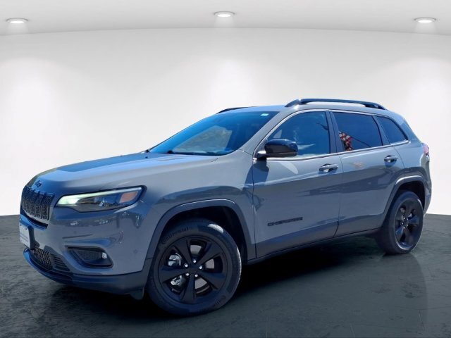 Used 2023 Jeep Cherokee Altitude Lux AWD/4WD image 2