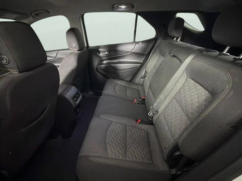Used 2018 Chevrolet Equinox LT FWD image 25