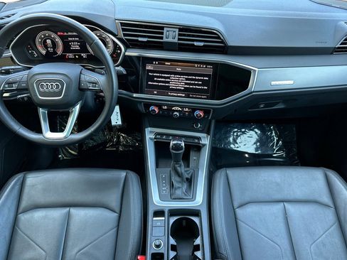 Used 2022 Audi Q3 2.0T Premium Plus w/ Premium Plus Package image 16