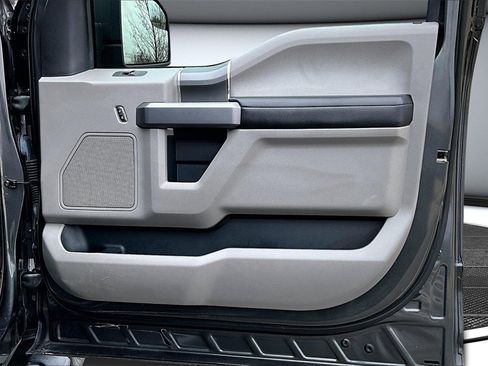 Used 2020 Ford F150 XLT w/ Equipment Group 302A Luxury image 26