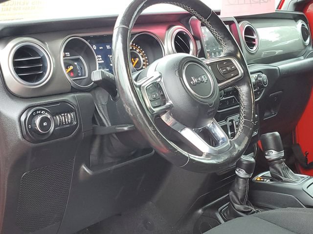 Used 2020 Jeep Wrangler Unlimited Sahara w/ LED Lighting Group AWD/4WD image 9