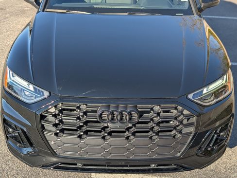 Used 2024 Audi Q5 e Premium Plus w/ Premium Plus Package AWD/4WD image 13