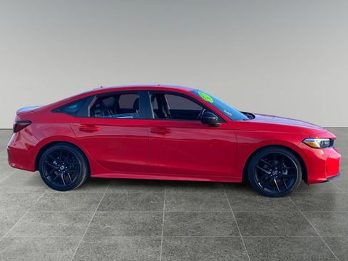 Used 2025 Honda Civic Sport image 6