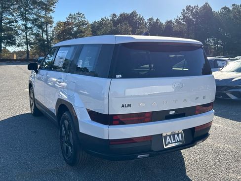 New 2026 Hyundai Santa Fe SE image 4