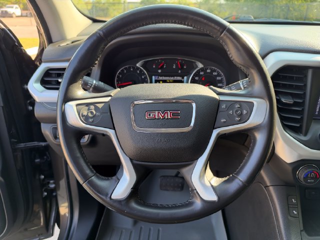 Used 2019 GMC Acadia SLT FWD image 17