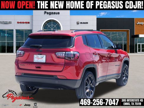 New 2026 Jeep Compass Latitude AWD/4WD image 5