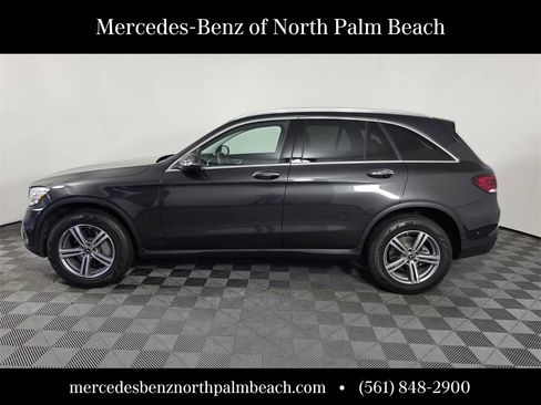 Used 2021 Mercedes-Benz GLC 300 image 3