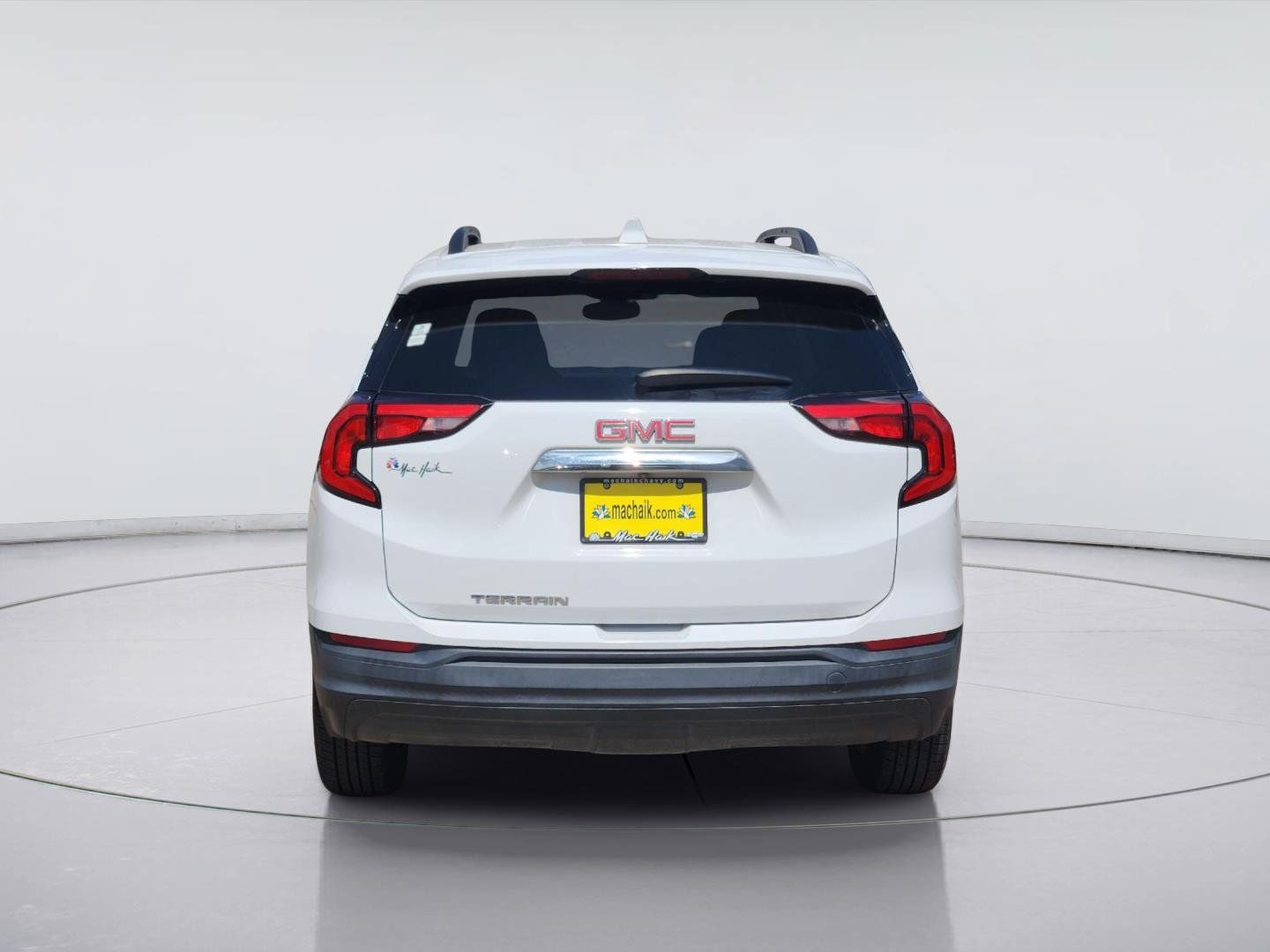 Used 2020 GMC Terrain SLE w/ Driver Convenience Package FWD image 6