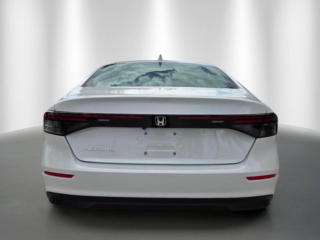 New 2026 Honda Accord LX image 5