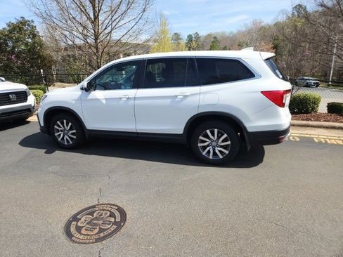 Used 2022 Honda Pilot EX-L image 2