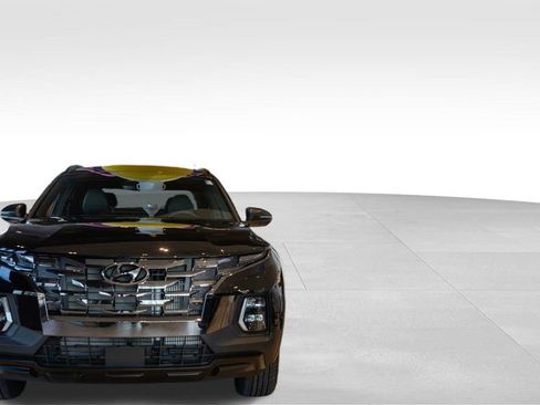 Used 2025 Chevrolet Blazer LT image 32