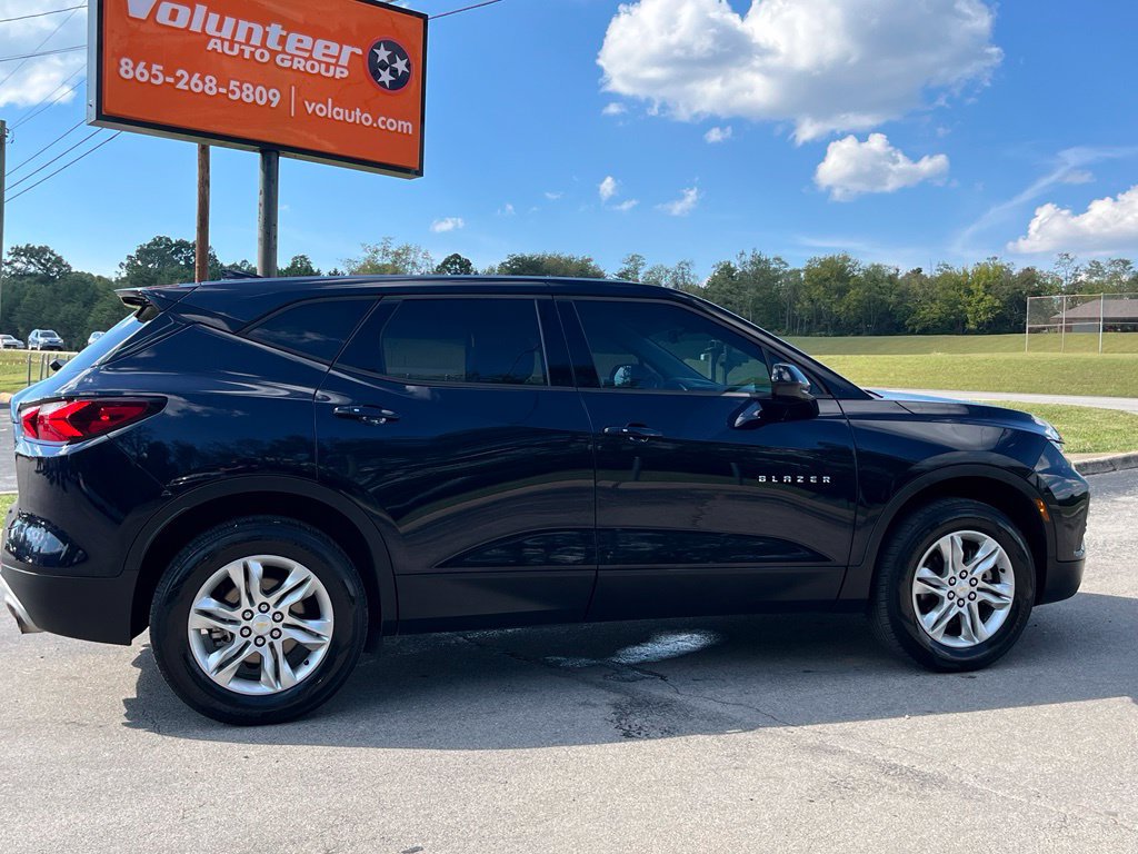 Used 2021 Chevrolet Blazer LT FWD image 12