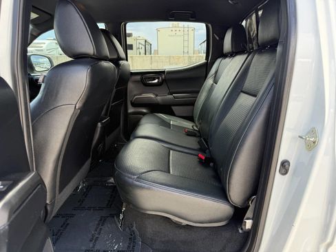 Used 2018 Toyota Tacoma TRD Pro AWD/4WD image 26